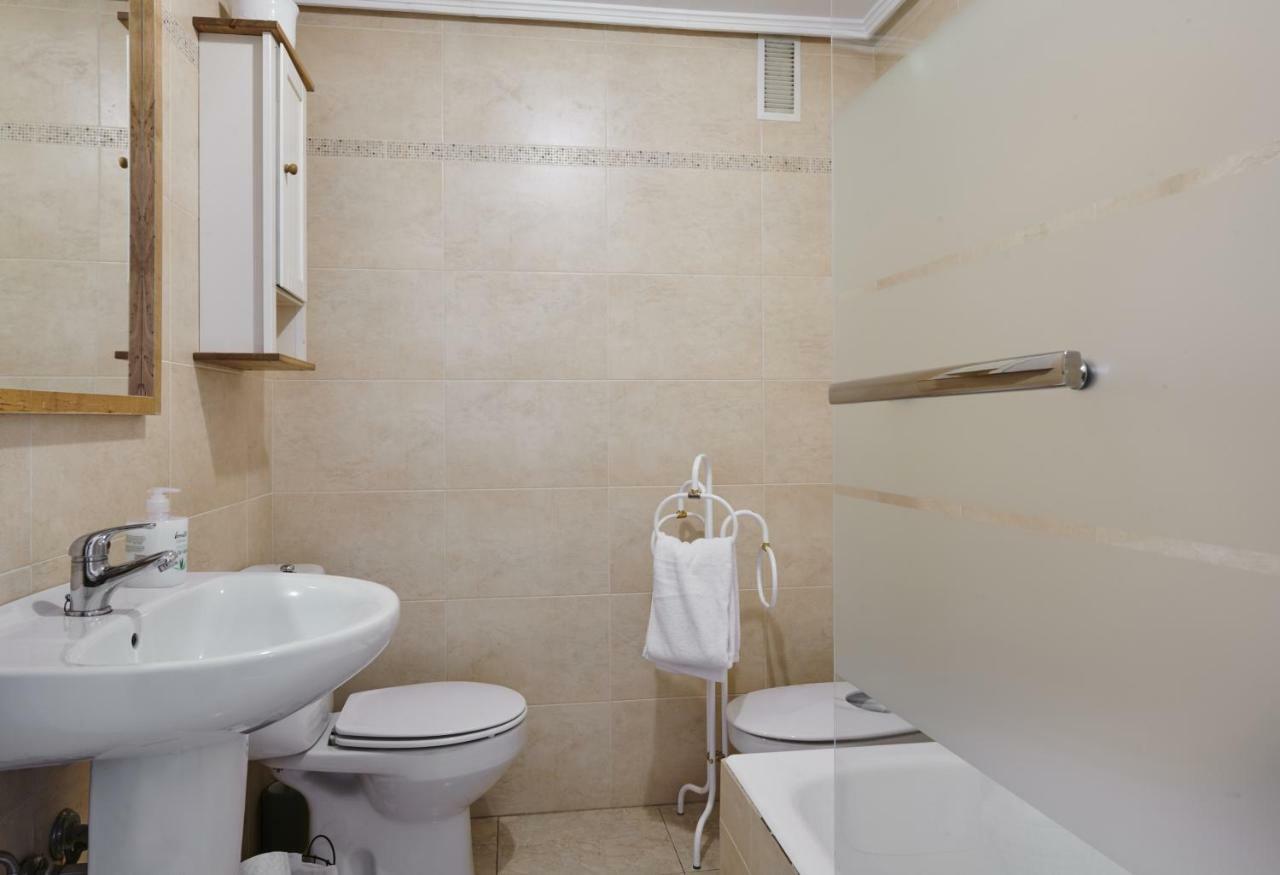 Апартаменти Apartamento Marina De Pasaia Екстер'єр фото